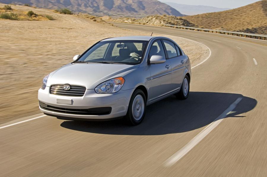  Hyundai Accent 2006 года  (фото 15 из 49)
